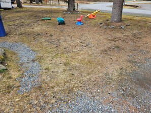 Children’s area - 1-bedroom apartment in Valdez (Valdez)