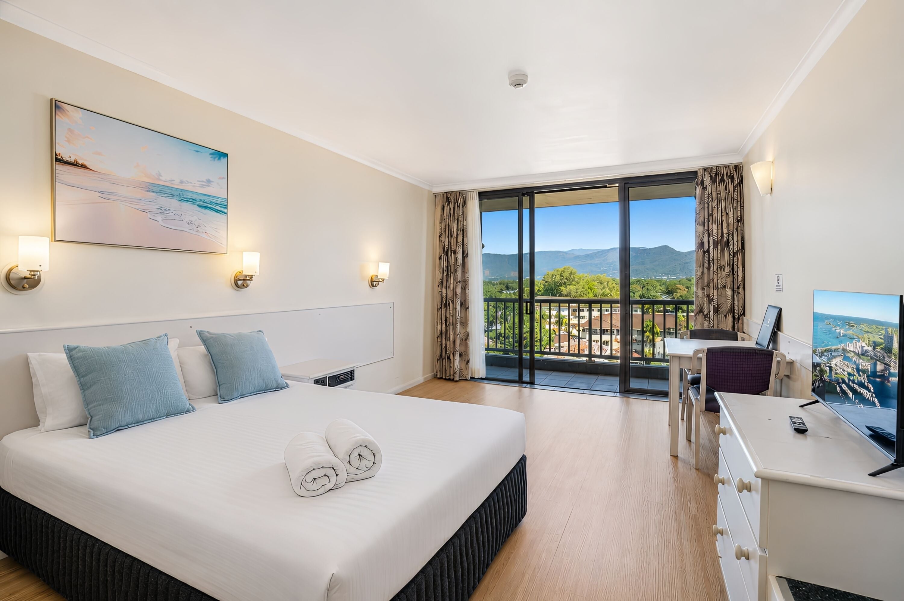 Double Room, Mountain View