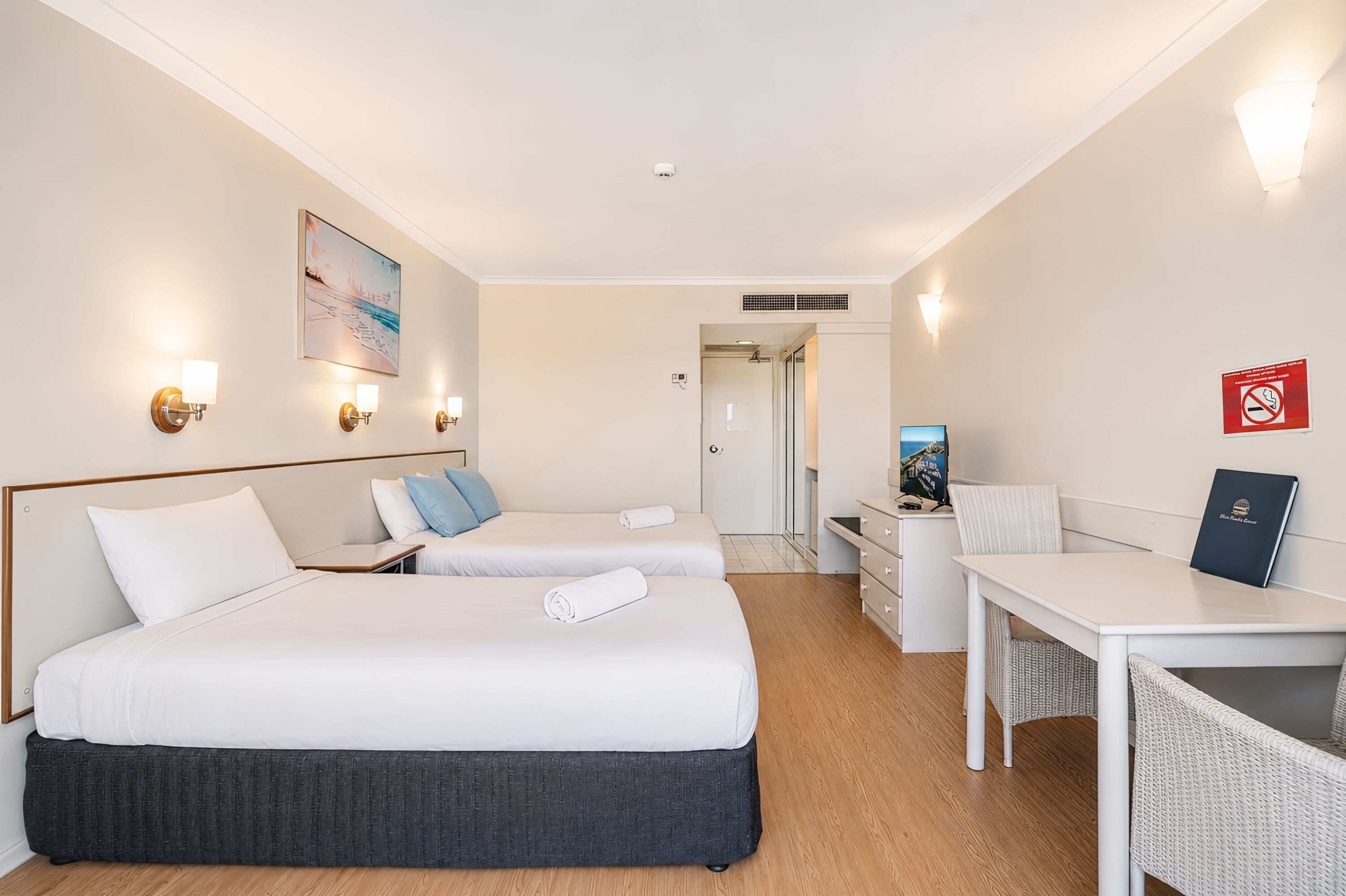 Twin Room, Mountain View