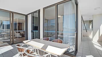 Penthouse, 2 Schlafzimmer, Meerblick | Terrasse/Patio