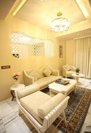 Family Suite | Living area - Ananth Aravali Resort & Amusement Park (Jamwa Ramgarh)
