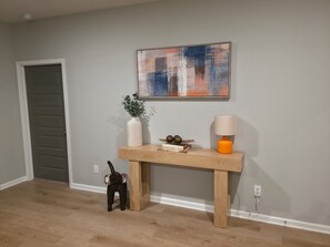 Interior - Tranquil 3-bedroom house with AC in charming Fulshear (Fulshear)
