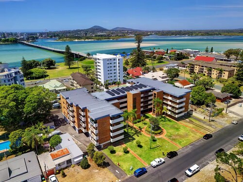 Drift on Amaroo - Calm Coastal Stay near Wallis Lake - Tuncurry