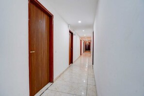 Interior - Hotel Gray Stone (Noida)