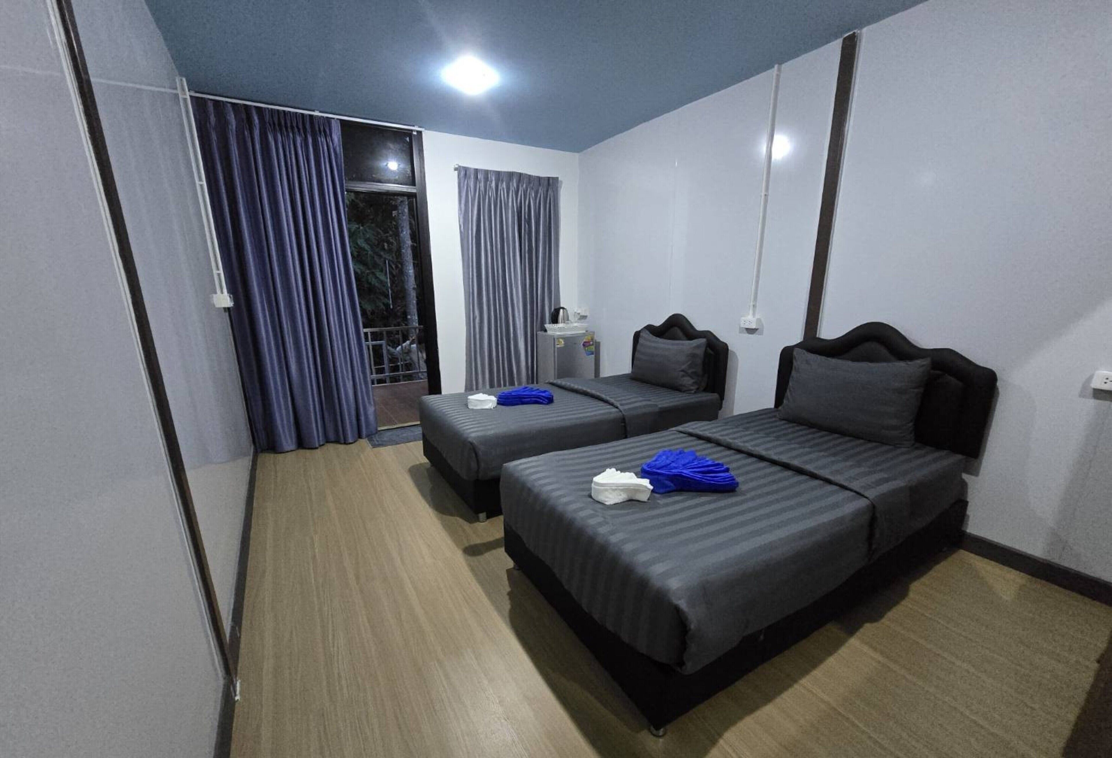 Standard Twin Room, Garden View | Free WiFi