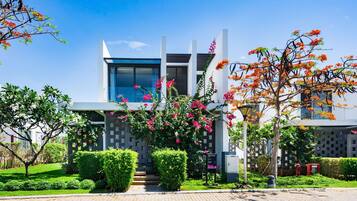 Villa, 3 Bedrooms, Patio, Courtyard View | Exterior
