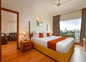Deluxe Double or Twin Room, City View - Hotel Diamond Inn By Hint Hotels Pvt Ltd (New Delhi)