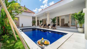 Villa superior, 4 habitaciones, piscina privada | Vistas desde la habitación