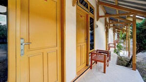 Lobby - OYO 95262 Hotel Djatmiko Villa's Family  (Sumberagung)