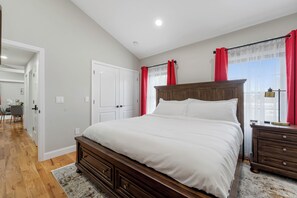 1 bedroom, iron/ironing board, WiFi, bed sheets - Private 1BR Apt, 2BD 1BA, Clean & Reliable, Near NYC (Scotch Plains)