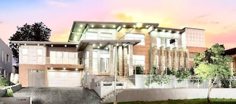 Tranquil Studio Flat Bella Vista