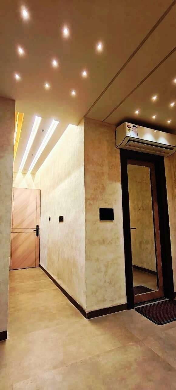 Luxury Suite, City View | Living area | 32-inch Smart TV with satellite channels