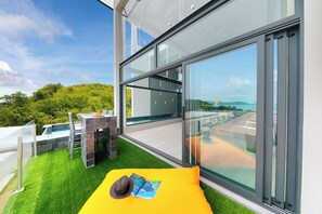 Tempat makan outdoor