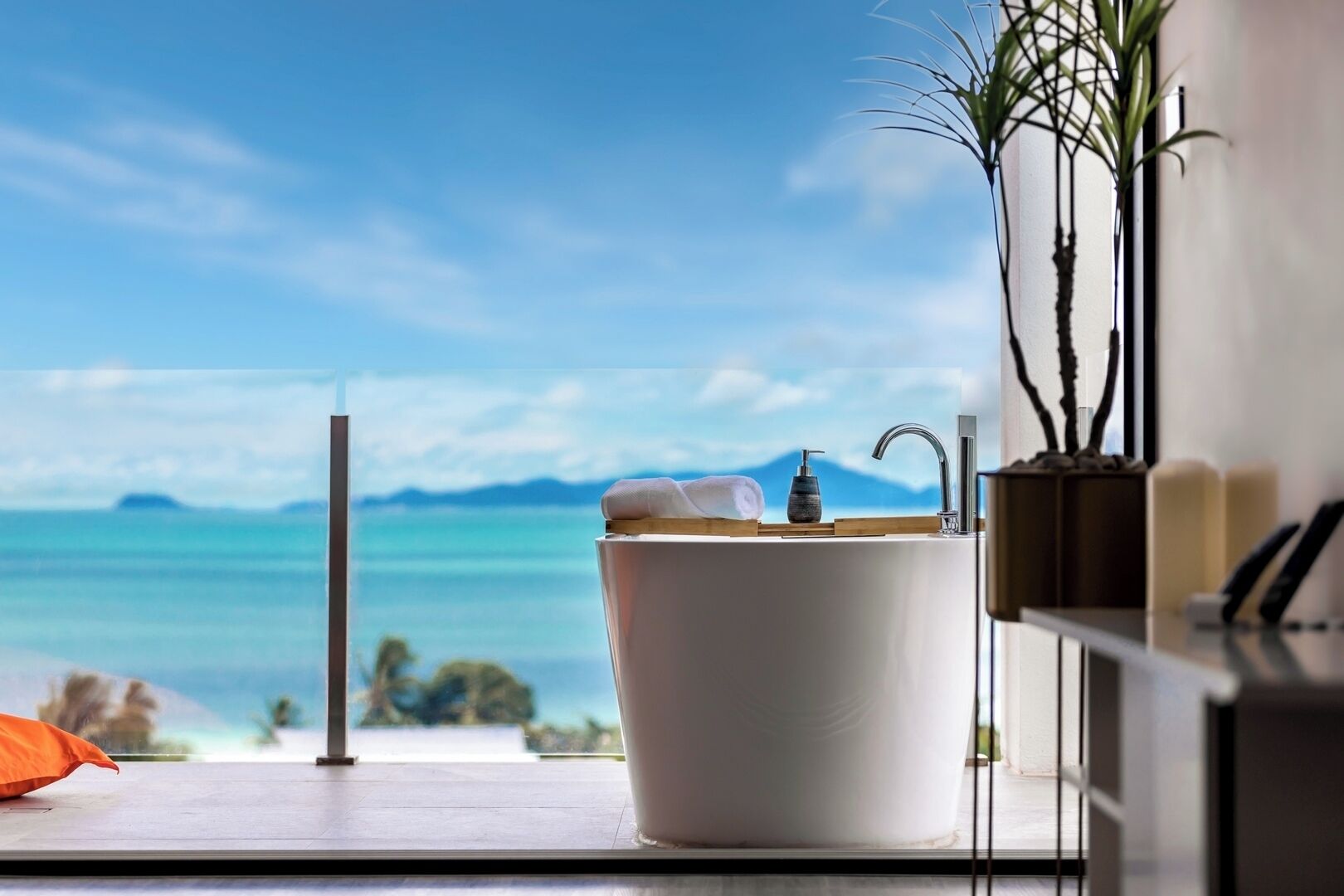 Townhome, Balcony, Ocean View | Interior
