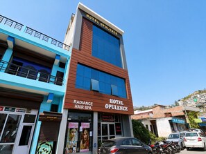 Esterni