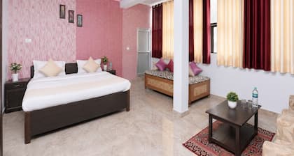 Hotel Opluence