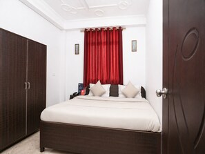 Standard Room | Individually furnished, free WiFi
