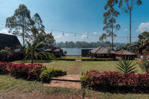TB Villa Resort By ARBA
