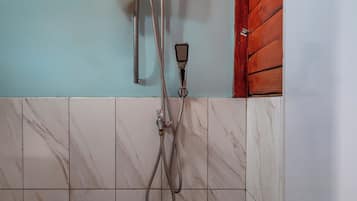Standardzimmer | Badezimmer | Handtücher
