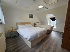 Room - Pittentrail Inn – Rogart Apartment (Rogart)