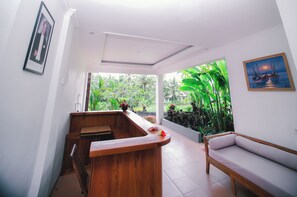 Lobby - The Life Artelier Ubud (Gianyar)