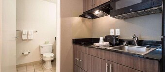 2 Queen Beds |Non-Smoking