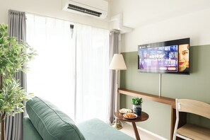 Standard Double Room | Living area - Premiage Minoshima (Hakata Ward, Fukuoka)