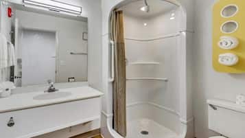 Shower, towels