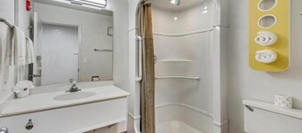 2 Full Beds | Non-Smoking, Micfridge