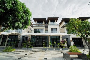 Villa familiar, 5 habitaciones | Exterior