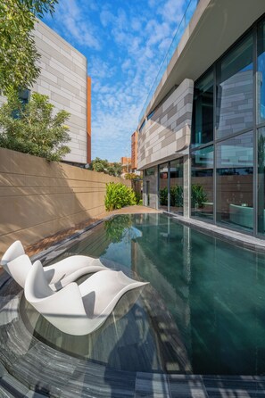 4 piscinas techadas