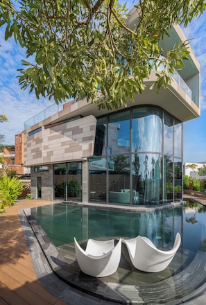 4 piscinas techadas