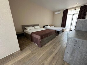 Coffres-forts dans les chambres, décoration personnalisée