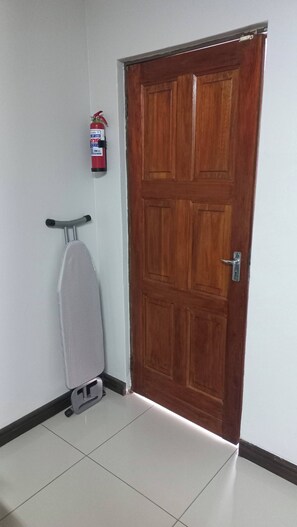 Interior - Cozy, Private & Homey Unit (Randburg)