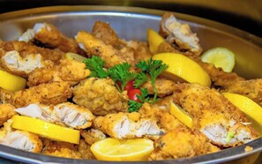 Alimentos y bebidas