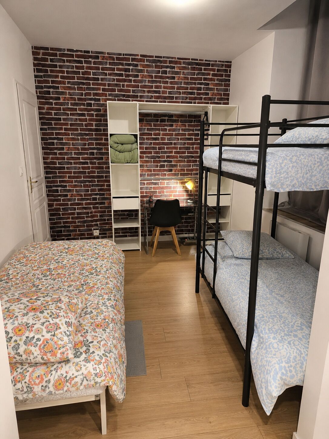 3 bedrooms, Internet