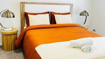 WiFi, bed sheets