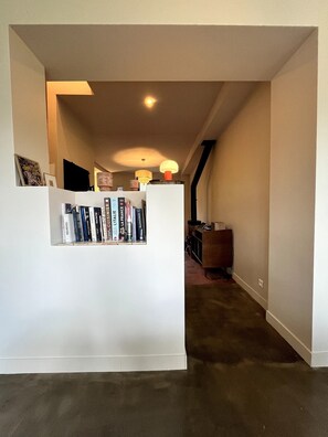 Lobby - Vrbo Property (La Genevraye)