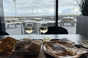 Dining - De 4 Jaargetijden aan Zee (Oostkapelle)