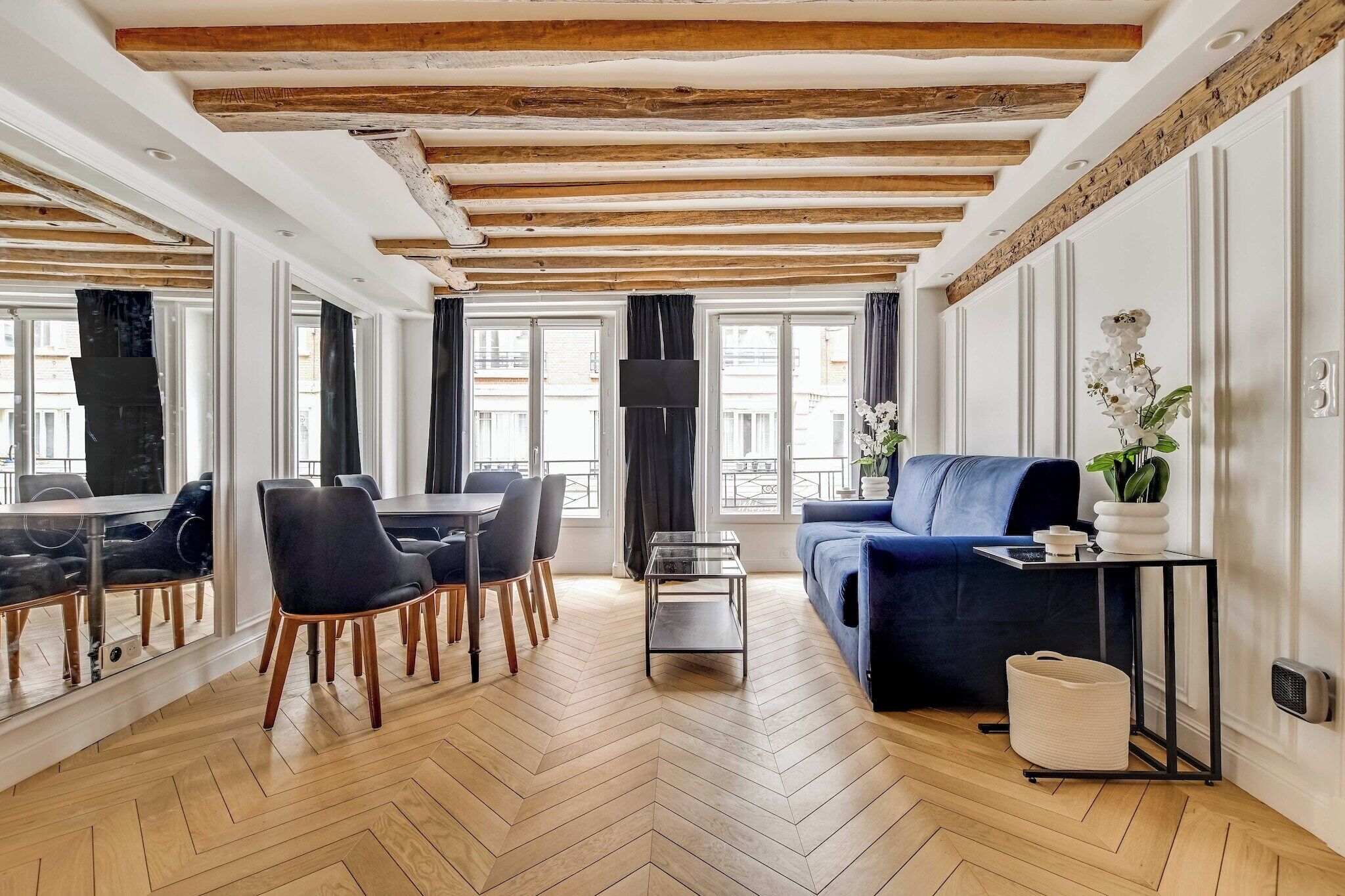 Smart TV, offices