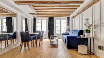 Smart TV, offices