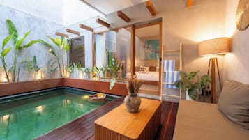 Piscina interna