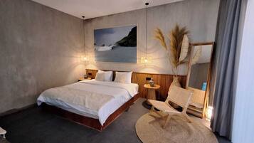 Deluxe Villa | Iron/ironing board, free WiFi, bed sheets
