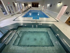 Indendørs pool, opvarmet pool