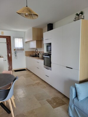 Interior - Vrbo Property (Royan)