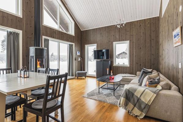 Cabin, 4 Bedrooms, Pets Not Allowed, Mountain View | Living area - Orrmötesvägen 21 - Funäsdalen (Funäsdalen)