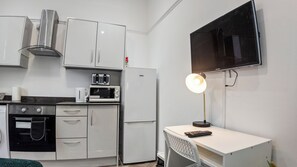 Private kitchen - Modern Retreat in Birmingham (Birmingham)