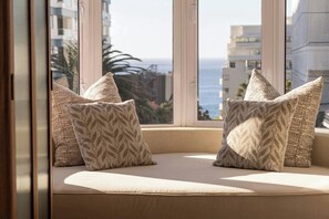 Interior - Magic on Main (Cape Town)