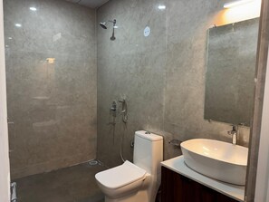 Bathroom - Bougain villa (Canacona)