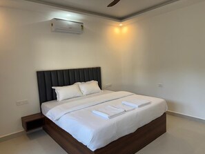 Free WiFi - Bougain villa (Canacona)